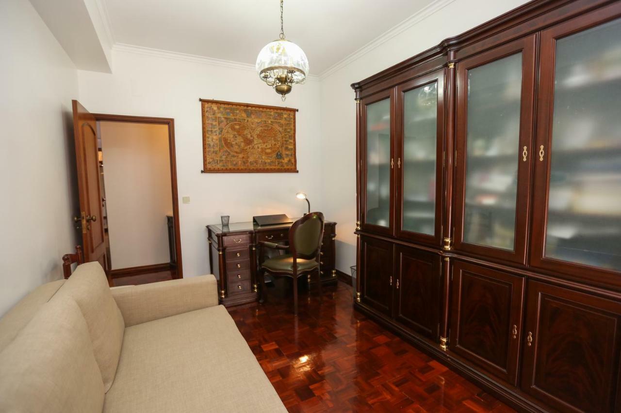 Like-Home-T4-Bright Benfica Apt-Terrace Лиссабон Экстерьер фото
