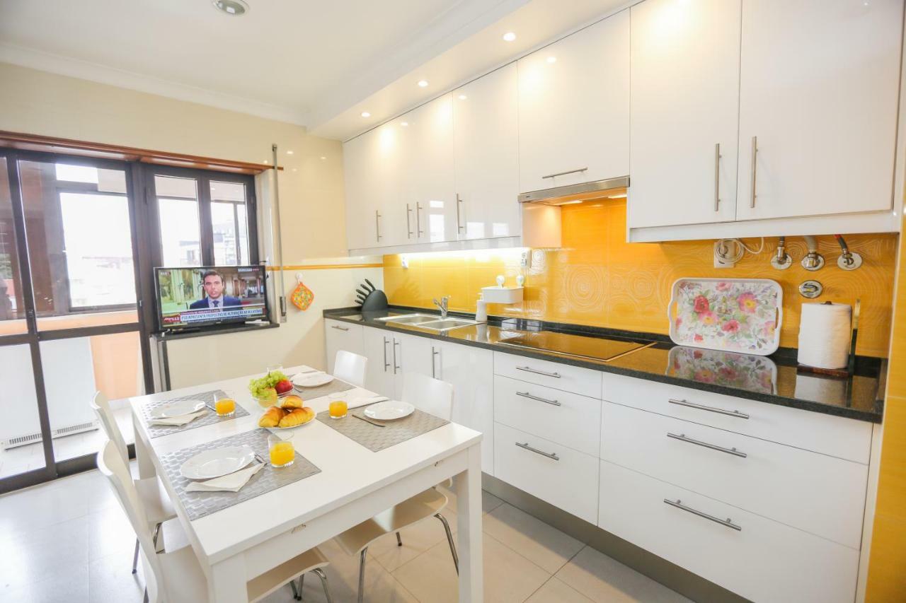 Like-Home-T4-Bright Benfica Apt-Terrace Лиссабон Экстерьер фото